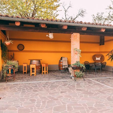 Agriturismo Cascina Barin Roddi Ngoại thất bức ảnh