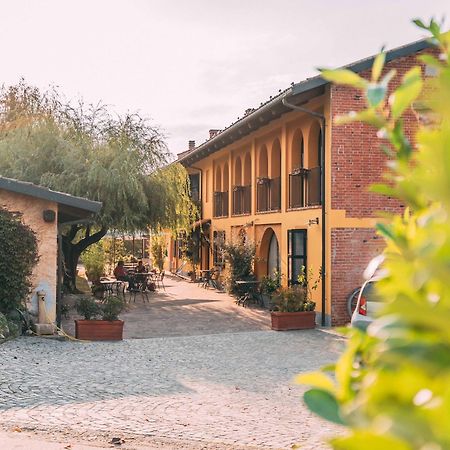 Agriturismo Cascina Barin Roddi Ngoại thất bức ảnh