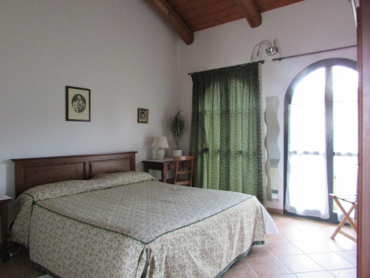 Agriturismo Cascina Barin Roddi Ngoại thất bức ảnh