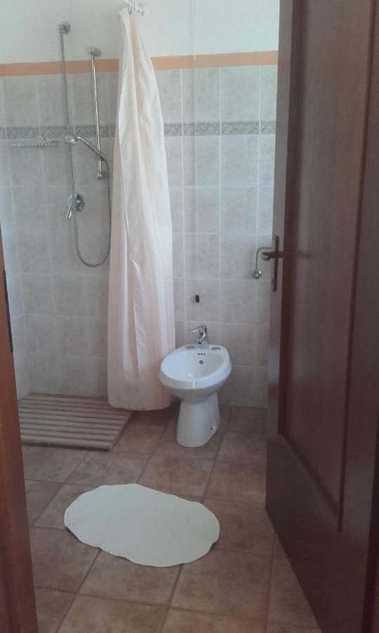 Agriturismo Cascina Barin Roddi Ngoại thất bức ảnh